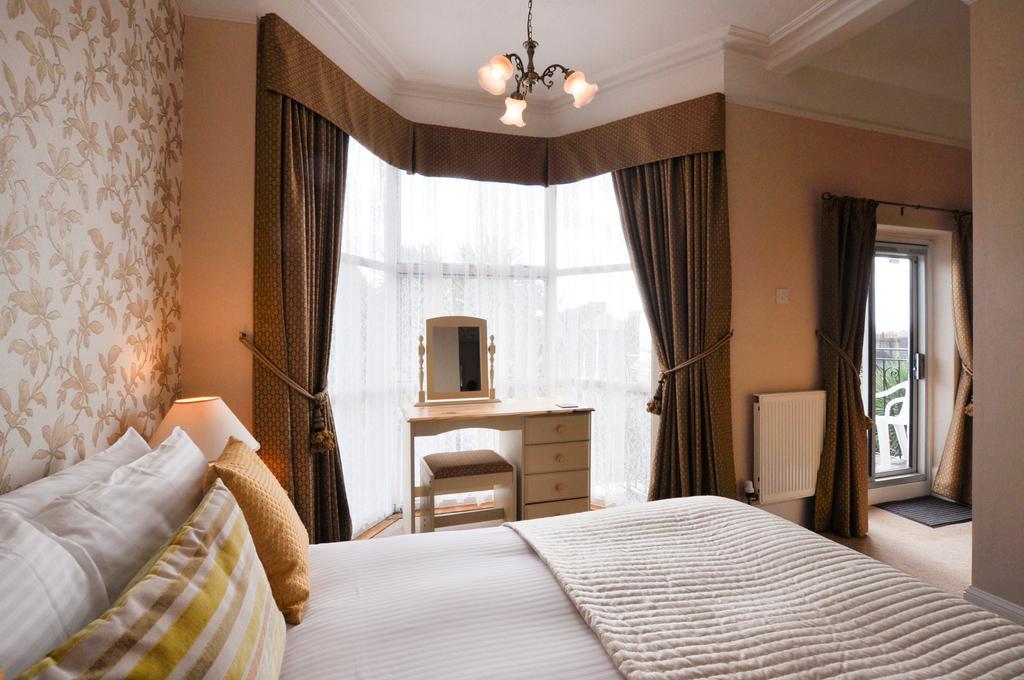 Отель Avron House Торки Номер фото