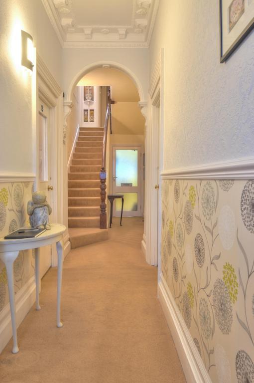Отель Avron House Торки Экстерьер фото