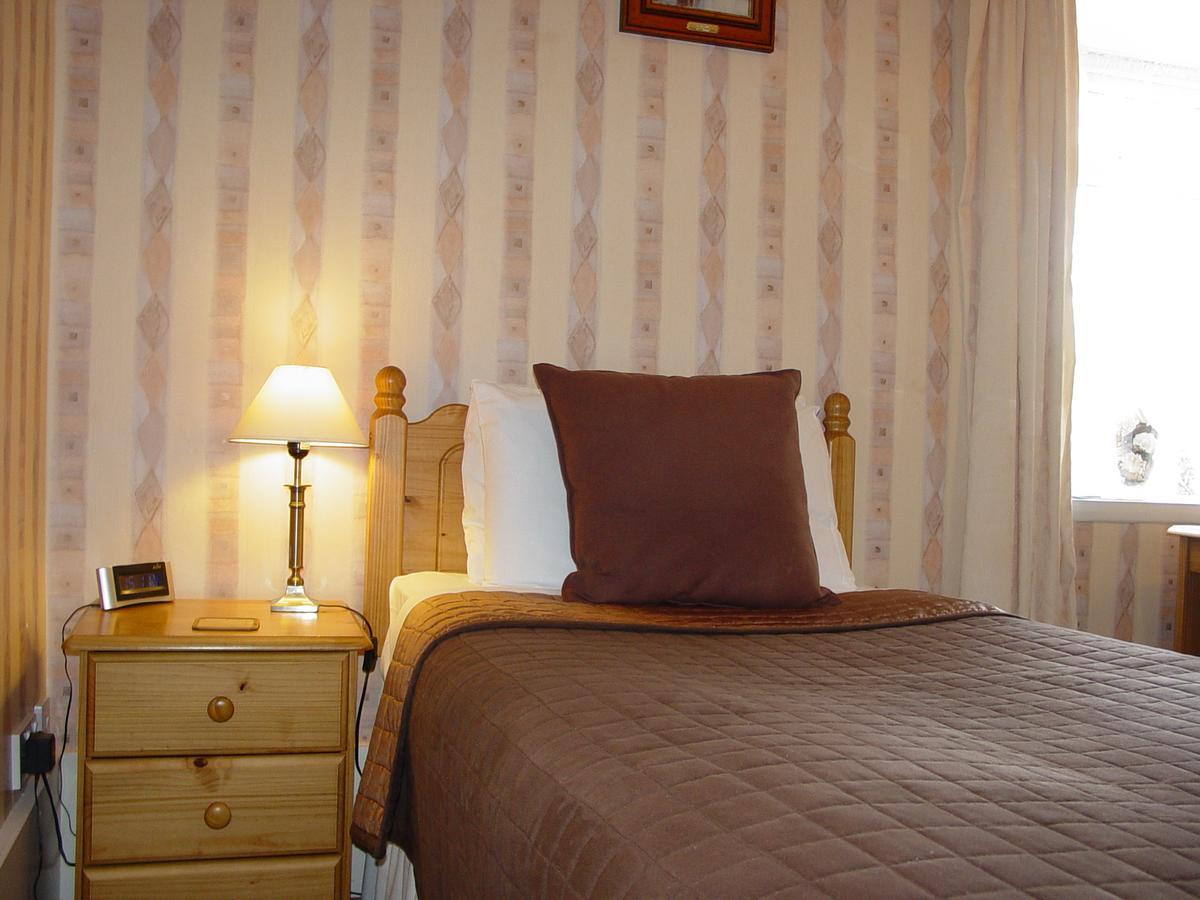 Отель Avron House Торки Экстерьер фото