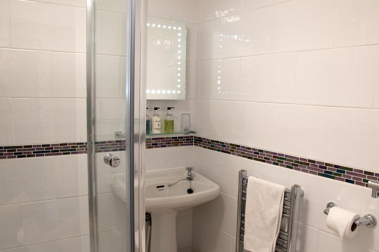 Отель Avron House Торки Экстерьер фото